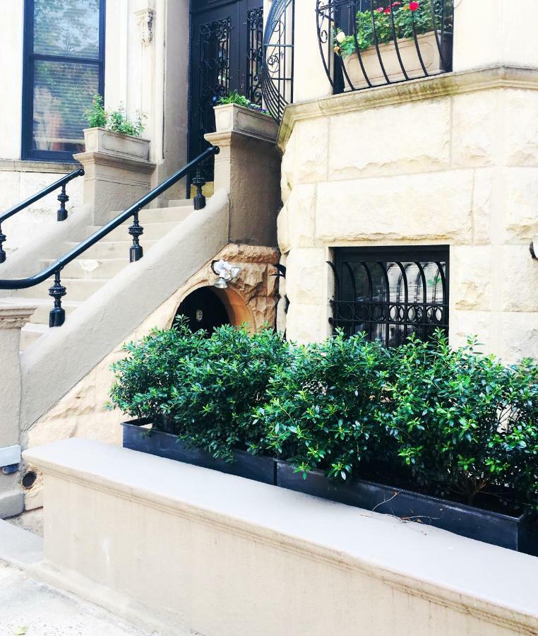 2-Bedroom In Upper West Side, Private Entrance New York Exterior photo